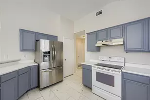 6609 Pecanwood Dr, Arlington, TX 76001 - Photo 14