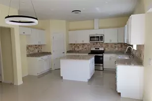 4714 Frank, Dallas, TX 75210 - Photo 6