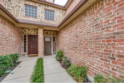 187 Castleridge Drive #B, Little Elm, TX 75068 - Photo 4