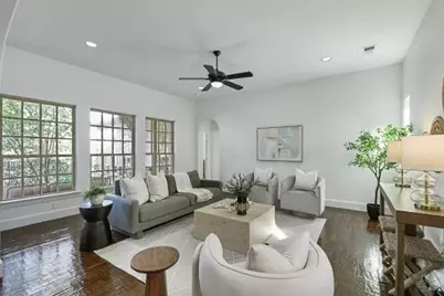 2201 Shakespeare Street, Carrollton, TX 75010 - Photo 14