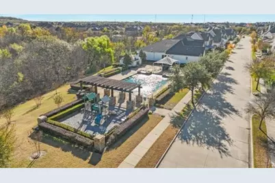 2201 Shakespeare Street, Carrollton, TX 75010 - Photo 36