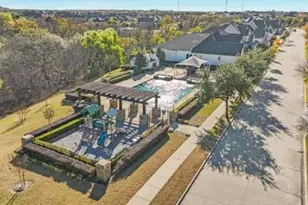 2201 Shakespeare St, Carrollton, TX 75010 - Photo 36