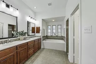 2201 Shakespeare St, Carrollton, TX 75010 - Photo 20