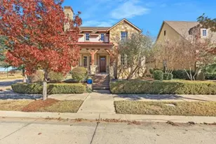 2201 Shakespeare St, Carrollton, TX 75010 - Photo 2