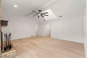 906 Purdue Dr, Arlington, TX 76012 - Photo 16