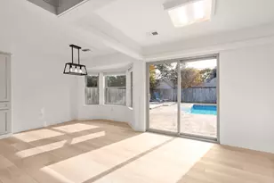 906 Purdue Dr, Arlington, TX 76012 - Photo 14