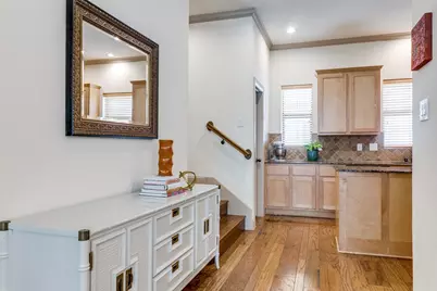 3028 Carmel Street, Dallas, TX 75204 - Photo 8