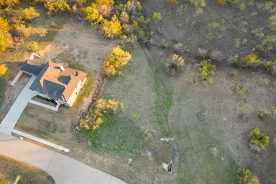 3223 Koscher Drive, Grand Prairie, TX 75104 - Photo 2