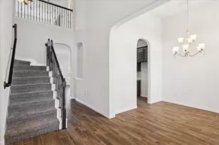 5805 Canyon Oaks Ln, Fort Worth, TX 76137 - Photo 10