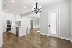 287 Paluxy St, Burleson, TX 76028 - Photo 14