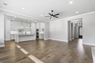 287 Paluxy St, Burleson, TX 76028 - Photo 10