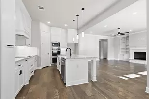 287 Paluxy St, Burleson, TX 76028 - Photo 12