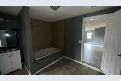 203 Fielding Drive, Mesquite, TX 75149 - Photo 8