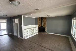 203 Fielding Dr, Mesquite, TX 75149 - Photo 4