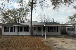 203 Fielding Dr, Mesquite, TX 75149 - Photo 1