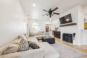 3010 Presidio Cir, Carrollton, TX 75007 - Photo 4