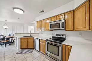 3010 Presidio Cir, Carrollton, TX 75007 - Photo 8