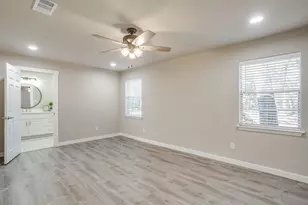 1921 Red Oak Dr, Burleson, TX 76028 - Photo 22