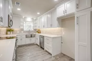 1921 Red Oak Dr, Burleson, TX 76028 - Photo 20