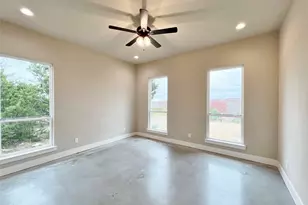 1141 Veal Station Rd, Weatherford, TX 76085 - Photo 10