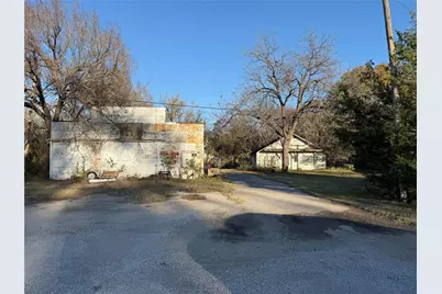 408 N Parkway Drive, Alvarado, TX 76009 - Photo 1