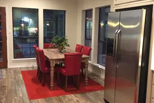 907 Clearview St, Krum, TX 76249 - Photo 8