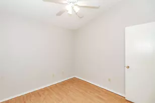 4637 Feathercrest Dr, Fort Worth, TX 76137 - Photo 26