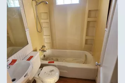 523 Richardson Street, Jacksboro, TX 76458 - Photo 14