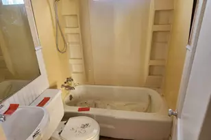 523 Richardson St, Jacksboro, TX 76458 - Photo 14