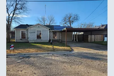 523 Richardson Street, Jacksboro, TX 76458 - Photo 1