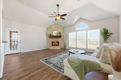 1524 Desert Hills Drive, Fort Worth, TX 76052 - Photo 16