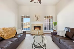 1524 Desert Hills Dr, Fort Worth, TX 76052 - Photo 8