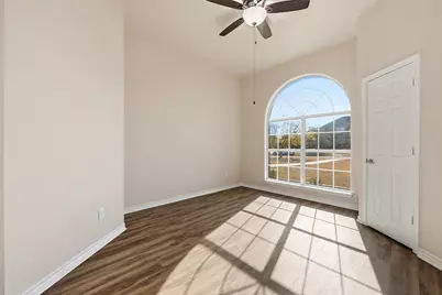 1524 Desert Hills Drive, Fort Worth, TX 76052 - Photo 24