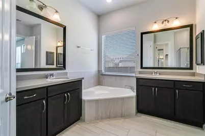 1640 Harlan Avenue, Farmers Branch, TX 75234 - Photo 14