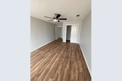 1208 E Magnolia Avenue, Fort Worth, TX 76104 - Photo 4