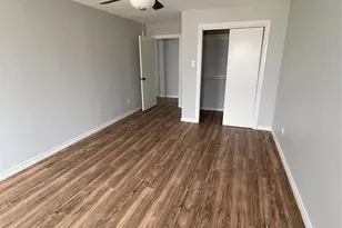 1208 E Magnolia Ave, Fort Worth, TX 76104 - Photo 4