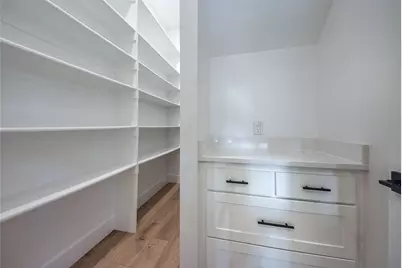 519 Mount Auburn Avenue, Dallas, TX 75223 - Photo 14