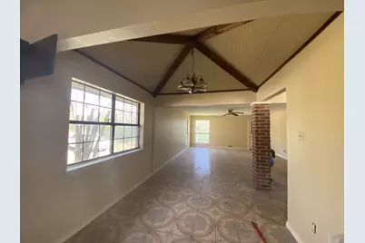 724 N Elm Street, Lancaster, TX 75146 - Photo 8