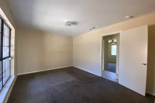 724 N Elm St, Lancaster, TX 75146 - Photo 24