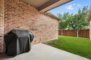 628 Four Stones Blvd, Lewisville, TX 75056 - Photo 34