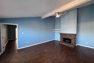 6259 Canyon Cir, Fort Worth, TX 76133 - Photo 4