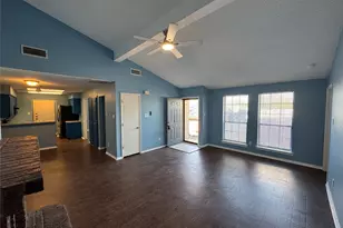 6259 Canyon Cir, Fort Worth, TX 76133 - Photo 6