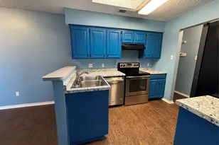 6259 Canyon Cir, Fort Worth, TX 76133 - Photo 12