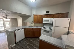 9823 Summerwood Circle, Dallas, TX 75243 - Photo 12