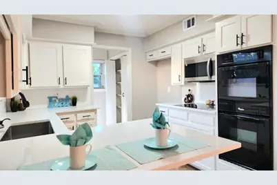 1911 Greenhaven Drive, Richardson, TX 75080 - Photo 2