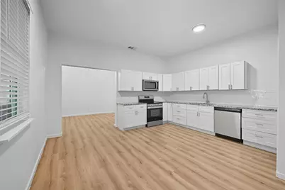 728 S Elm Street, Sherman, TX 75090 - Photo 2