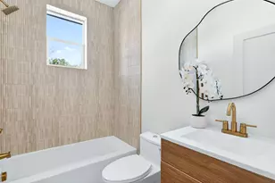 439 W 9th St, Dallas, TX 75208 - Photo 14