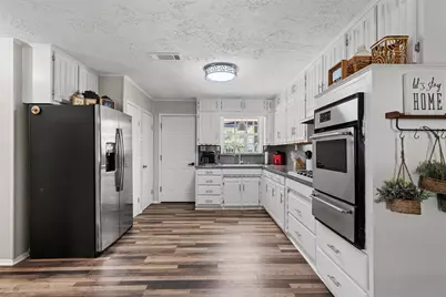 102 Creek Drive, Whitney, TX 76692 - Photo 8