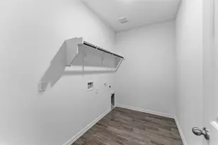 1253 Sabine River Ln, Springtown, TX 76082 - Photo 10