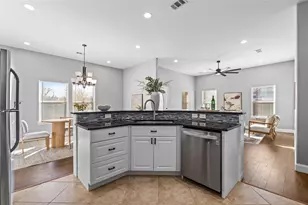 3301 Hanger Ave, Fort Worth, TX 76105 - Photo 18